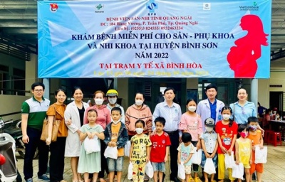 BỆNH VIỆN SẢN-NHI TỔ CHỨC KHÁM BỆNH MIỄN PHÍ CHO  SẢN-PHỤ KHOA VÀ NHI KHOA TẠI TRUNG TÂM Y TẾ HUYỆN BÌNH SƠN